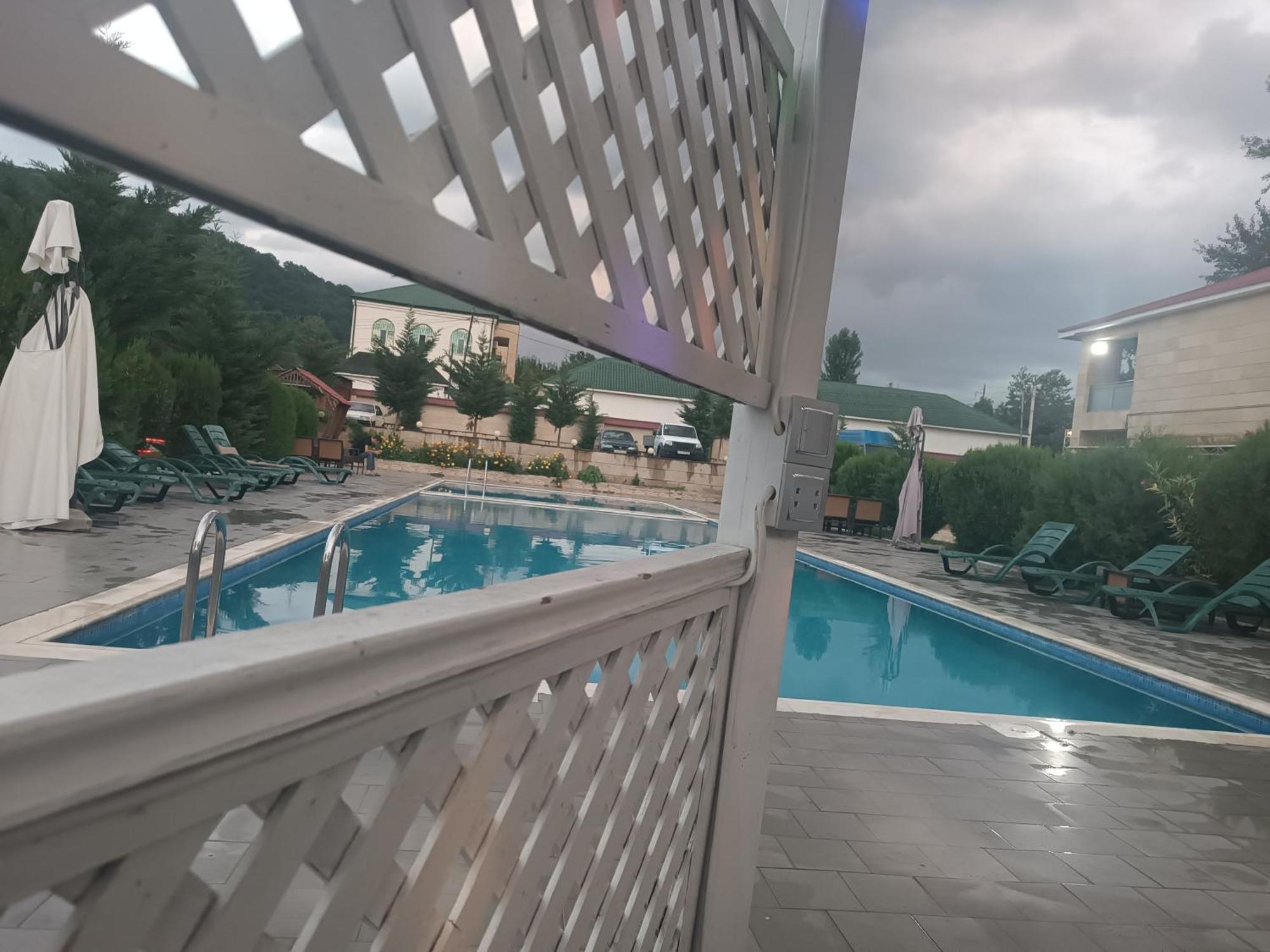 Gabala Bliss Inn Hotel And Restaurant Exteriör bild